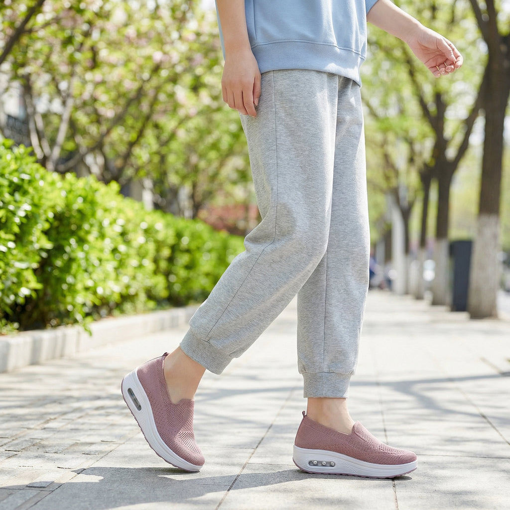 Air Cushion Knit Platform Sneaker